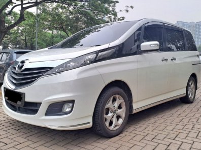 2016 Mazda Biante 2.0 SKYACTIV A/T Putih - Jual mobil bekas di Banten