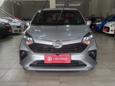 2022 Daihatsu Sigra M Silver - Jual mobil bekas di Jawa Barat