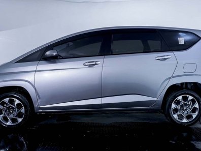 2022 Hyundai STARGAZER prime Silver - Jual mobil bekas di Banten