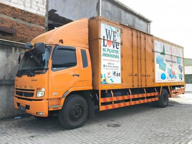 2021 Mitsubishi Fuso FM65FS Orange - Jual mobil bekas di DKI Jakarta