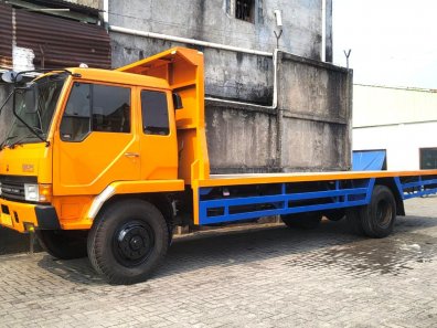 2020 Mitsubishi Fuso Orange - Jual mobil bekas di DKI Jakarta