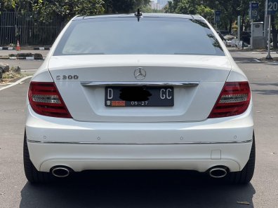 2013 Mercedes-Benz C-Class C 300 Putih - Jual mobil bekas di DKI Jakarta