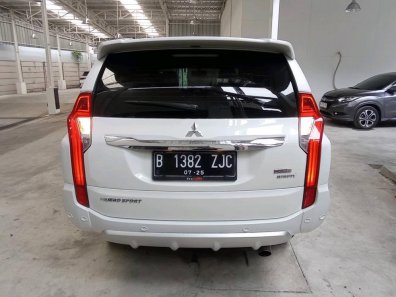 2019 Mitsubishi Pajero Sport Dakar 2.4 Automatic Putih - Jual mobil bekas di Banten