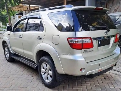 2011 Toyota Fortuner G Luxury Silver - Jual mobil bekas di DKI Jakarta