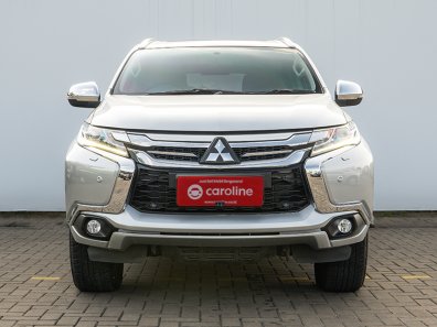 2019 Mitsubishi Pajero Sport Dakar 2.4 Automatic Abu-abu - Jual mobil bekas di Banten