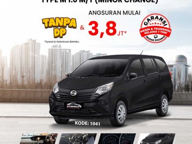 2024 Daihatsu Sigra 1.0 M MT Hitam - Jual mobil bekas di Kalimantan Barat