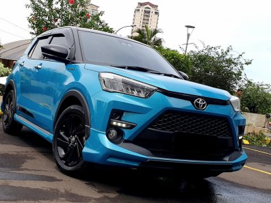 2022 Toyota Raize 1.0T GR Sport CVT TSS (Two Tone) Biru langit - Jual mobil bekas di DKI Jakarta