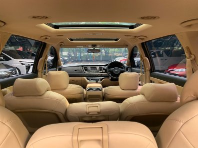 2017 Kia Grand Sedona Ultimate Coklat - Jual mobil bekas di DKI Jakarta