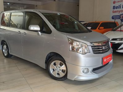 2013 Toyota NAV1 V Silver - Jual mobil bekas di Banten