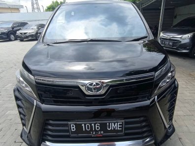 2019 Toyota Voxy 2.0 A/T Hitam - Jual mobil bekas di DKI Jakarta