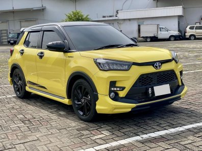 2022 Toyota Raize 1.0T GR Sport CVT (Two Tone) Kuning - Jual mobil bekas di DKI Jakarta