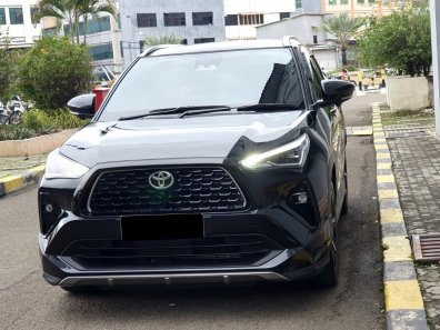 2023 Toyota Yaris Cross 1.5 S GR CVT TSS Hitam - Jual mobil bekas di DKI Jakarta