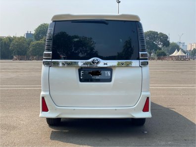 2019 Toyota Voxy 2.0 A/T Putih - Jual mobil bekas di DKI Jakarta