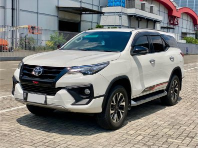 2019 Toyota Fortuner 2.4 TRD AT Putih - Jual mobil bekas di DKI Jakarta