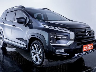 2022 Mitsubishi Xpander Cross NewPremium Package CVT Abu-abu - Jual mobil bekas di DKI Jakarta