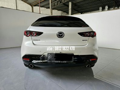 2020 Mazda 3 Hatchback Putih - Jual mobil bekas di Jawa Barat