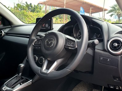 2022 Mazda 2 GT AT Merah - Jual mobil bekas di DKI Jakarta