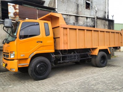 2022 Mitsubishi Fuso FM65FL Orange - Jual mobil bekas di DKI Jakarta