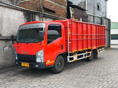 2024 Isuzu Elf NLR Merah - Jual mobil bekas di DKI Jakarta