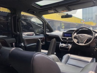 2019 Toyota Voxy 2.0 A/T Putih - Jual mobil bekas di DKI Jakarta