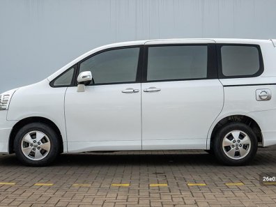 2013 Toyota NAV1 V Putih - Jual mobil bekas di Jawa Barat