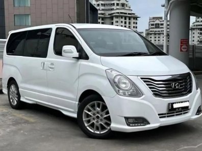 2014 Hyundai H-1 XG Putih - Jual mobil bekas di DKI Jakarta