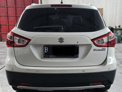 2017 Suzuki SX4 S-Cross AT Putih - Jual mobil bekas di Jawa Barat