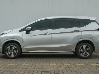 2021 Mitsubishi Xpander Ultimate A/T Silver - Jual mobil bekas di Jawa Barat