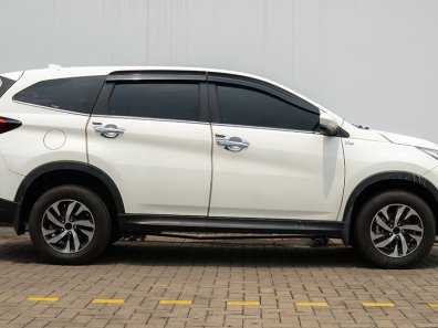 2022 Daihatsu Terios X A/T Deluxe Putih - Jual mobil bekas di Banten