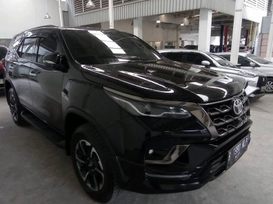 2022 Toyota Fortuner Hitam - Jual mobil bekas di DKI Jakarta