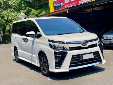 2019 Toyota Voxy 2.0 A/T Putih - Jual mobil bekas di DKI Jakarta