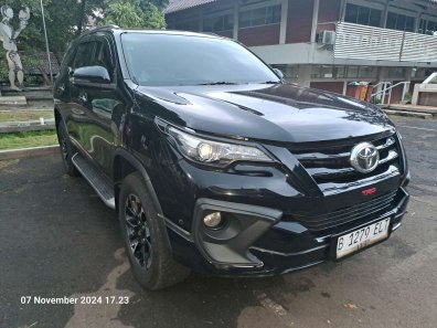 2020 Toyota Fortuner 2.4 VRZ AT Hitam - Jual mobil bekas di DKI Jakarta