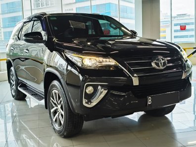 2016 Toyota Fortuner 2.4 VRZ AT Hitam - Jual mobil bekas di DKI Jakarta