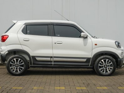 2023 Suzuki S-Presso Putih - Jual mobil bekas di Banten