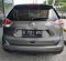 2016 Nissan X-Trail 2.0 CVT Abu-abu - Jual mobil bekas di Jawa Barat-4