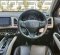 2017 Honda HR-V 1.8L Prestige Abu-abu - Jual mobil bekas di Banten-11