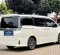 2018 Toyota Voxy 2.0 A/T Putih - Jual mobil bekas di DKI Jakarta-2