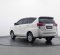 2019 Toyota Kijang Innova V Putih - Jual mobil bekas di Jawa Barat-12