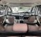 2022 Toyota Kijang Innova V A/T Diesel Putih - Jual mobil bekas di DKI Jakarta-9