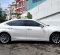 2019 Lexus ES 300h Ultra Luxury Putih - Jual mobil bekas di DKI Jakarta-4