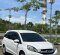 2016 Honda Mobilio E MT Putih - Jual mobil bekas di Sumatra Barat-5