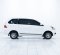 2020 Daihatsu Xenia 1.3 X MT Putih - Jual mobil bekas di Kalimantan Barat-5