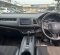 2016 Honda HR-V 1.5L E CVT Abu-abu - Jual mobil bekas di Banten-7