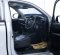 2017 Toyota Hilux S Cab Silver - Jual mobil bekas di Kalimantan Barat-13