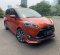 2016 Toyota Sienta Q Orange - Jual mobil bekas di Jawa Barat-2