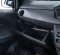 2022 Daihatsu Sigra 1.2 X AT Abu-abu - Jual mobil bekas di Kalimantan Barat-14