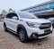 2022 Suzuki XL7 Beta AT Putih - Jual mobil bekas di Banten-3