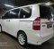 2016 Toyota NAV1 V Limited Putih - Jual mobil bekas di Jawa Barat-5