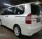 2016 Toyota NAV1 V Limited Putih - Jual mobil bekas di Jawa Barat-6