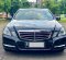 2011 Mercedes-Benz E-Class E 300 Hitam - Jual mobil bekas di DKI Jakarta-1